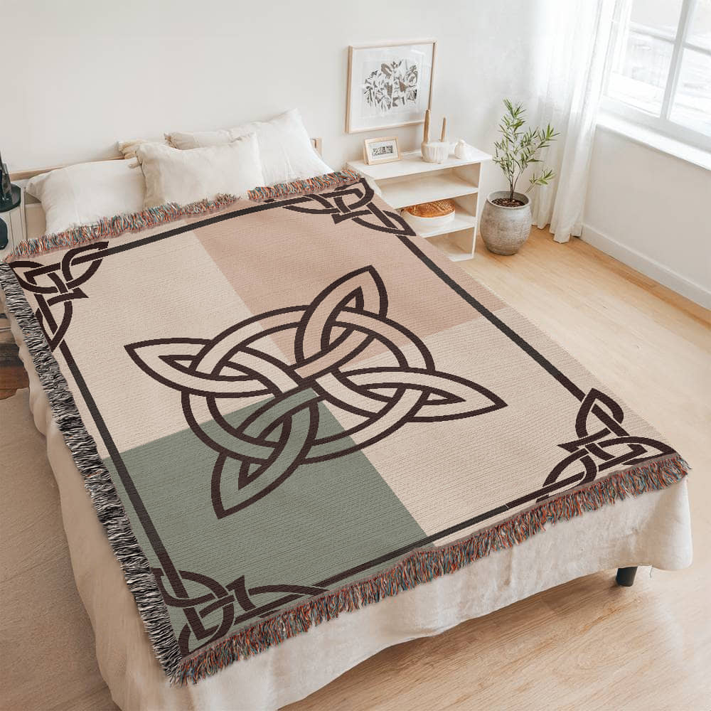 Woven Blanket: Color Block Celtic Knotwork